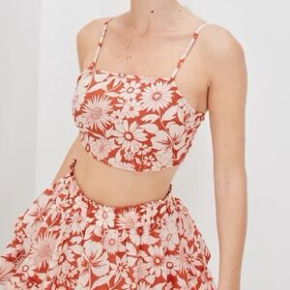 NWT AMERICAN EAGLE SUMMER TOP MEDIUM